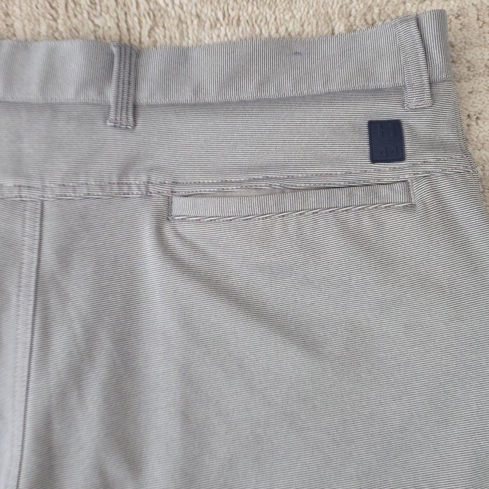 Halsey 44 | Breakwater Sport Short - Picture 10 of 11